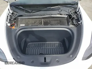 2022 Tesla Model Y Performance с VIN 7SAYGDEF4NF403784, выставлен на аукционе Copart как лот 53392595 с пробегом 51 023 миль миль и Списание • Salvage title. История ставок и продаж доступна на DreamBid. Изображение 12.