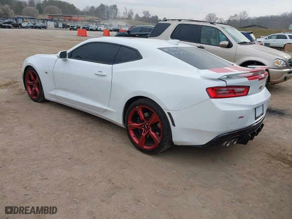 2016 Chevrolet Camaro 2SS with VIN 1G1FH1R72G0168198, listed as a IAAI auction lot 41784155 with 84,146 mi miles. Bid and sale history available at carsss.com. Image 3.