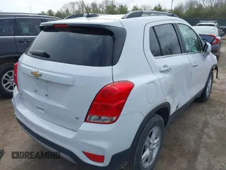 2018 Chevrolet Trax LT with VIN 3GNCJLSB6JL276835, listed as a IAAI auction lot 41882128 with 75,761 mi miles and . Bid and sale history available at carsss.com. Image 4.