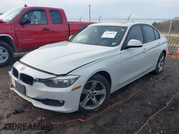 2015 BMW 3 Series 328i xDrive with VIN WBA3B5G59FNS19005, listed as a IAAI auction lot 41570070 with 104,666 mi miles. Bid and sale history available at carsss.com. Image 18.