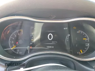 2018 Jeep Grand Cherokee Laredo E with VIN 1C4RJFAG4JC167335, listed as a Copart auction lot 51531155 with 122,434 mi miles and Clean Title. Bid and sale history available at DreamBid. Image 9.