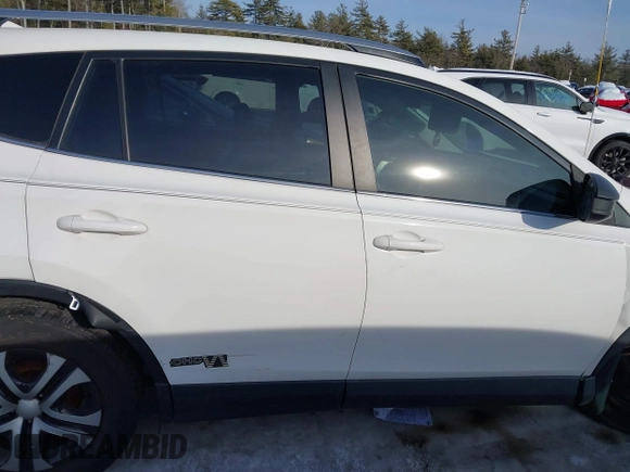 2017 Toyota RAV4 LE with VIN JTMBFREV1HJ146865, listed as a IAAI auction lot 41645327 with 142,191 mi miles. Bid and sale history available at carsss.com. Image 14.