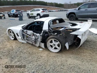 1998 Chevrolet Corvette with VIN 1G1YY22G9W5122927, listed as a Copart auction lot 44225405 with 151,319 mi miles and Salvage Title. Bid and sale history available at carsss.com. Image 2.
