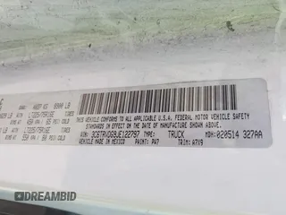 2018 Ram ProMaster Cargo z VIN 3C6TRVDG9JE122797, wystawiony jako IAAI lot #42275056 z przebiegiem 275 341 mil mil oraz . Historia ofert i sprzedaży dostępna na DreamBid. Obrazek 9.