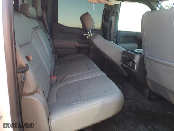 2019 Chevrolet Silverado 1500 LTZ with VIN 1GCUYGED7KZ114882, listed as a Copart auction lot 43060295 with 137,834 mi miles and Salvage Title. Bid and sale history available at carsss.com. Image 10.