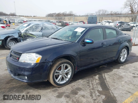 2014 Dodge Avenger SXT z VIN 1C3CDZCB2EN102742, wystawiony jako IAAI lot #41807662 z przebiegiem 140 281 mil mil oraz . Historia ofert i sprzedaży dostępna na DreamBid. Obrazek 17.
