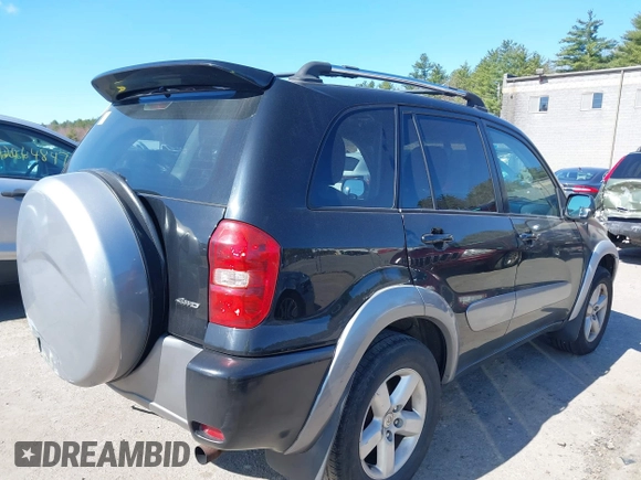 2005 Toyota RAV4 with VIN JTEHD20V156043793, listed as a IAAI auction lot 42061744 with 209,486 mi miles. Bid and sale history available at carsss.com. Image 4.