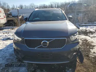 2021 Volvo XC40 Momentum with VIN YV4162UK3M2456124, listed as a Copart auction lot 41666365 with 20,542 mi miles and Salvage Title. Bid and sale history available at carsss.com. Image 5.