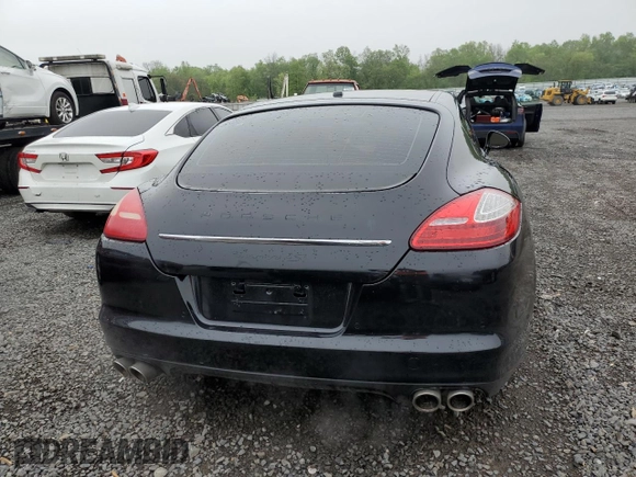 2012 Porsche Panamera S z VIN WP0AB2A70CL060028, wystawiony jako Copart lot #55643795 z przebiegiem 172 673 mil mil oraz Tytuł czysty. Historia ofert i sprzedaży dostępna na DreamBid. Obrazek 6.