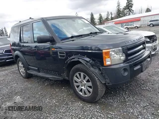 2005 Land Rover LR3 SE with VIN SALAE25495A326967, listed as a IAAI auction lot 41906554 with 136,708 mi miles. Bid and sale history available at carsss.com. Image 1.