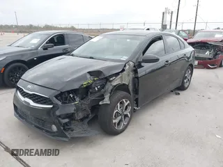 2021 Kia Forte LXS with VIN 3KPF24AD8ME297528, listed as a IAAI auction lot 41007684 with 90,108 mi miles and . Bid and sale history available at carsss.com. Image 17.