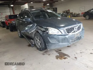 2012 Volvo XC60 3.2L with VIN YV4952DZXC2262112, listed as a IAAI auction lot 41616967 with 175,262 mi miles and . Bid and sale history available at DreamBid. Image 1.