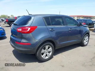 2012 Kia Sportage LX z VIN KNDPB3A25C7237542, wystawiony jako IAAI lot #42397245 z przebiegiem 102 710 mil mil oraz . Historia ofert i sprzedaży dostępna na DreamBid. Obrazek 4.