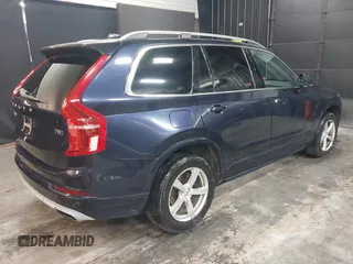 2016 Volvo XC90 Momentum with VIN YV4102XK4G1073932, listed as a IAAI auction lot 42093824 with 122,013 mi miles. Bid and sale history available at carsss.com. Image 4.