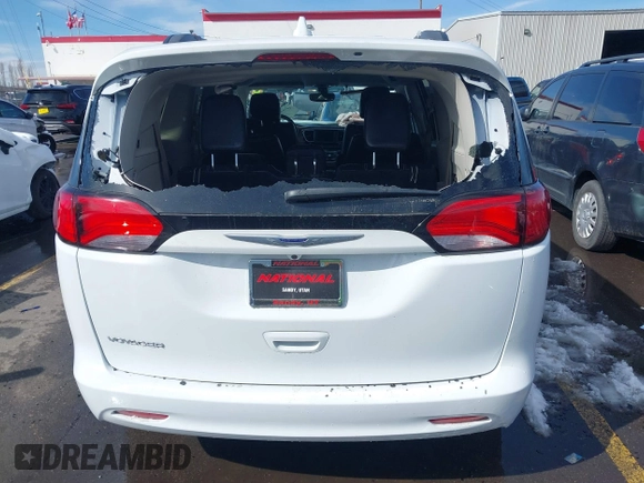 2020 Chrysler Voyager LXi z VIN 2C4RC1DG3LR266103, wystawiony jako IAAI lot #41735356 z przebiegiem 60 481 mil mil oraz . Historia ofert i sprzedaży dostępna na DreamBid. Obrazek 16.