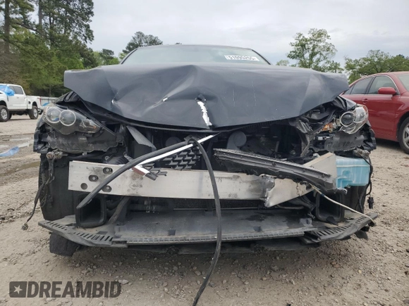 2016 Lexus IS 200t with VIN JTHBA1D26G5020336, listed as a Copart auction lot 51095255 with 98,018 mi miles and Salvage Title. Bid and sale history available at DreamBid. Image 5.