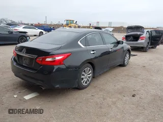 2016 Nissan Altima S with VIN 1N4AL3AP2GN351021, listed as a IAAI auction lot 41590313 with 193,079 mi miles and . Bid and sale history available at DreamBid. Image 4.