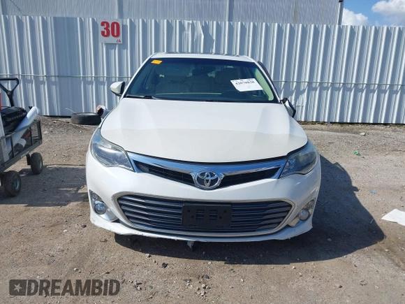 2013 Toyota Avalon XLE z VIN 4T1BK1EB2DU041971, wystawiony jako IAAI lot #42070838 z przebiegiem 89 299 mil mil oraz . Historia ofert i sprzedaży dostępna na DreamBid. Obrazek 12.