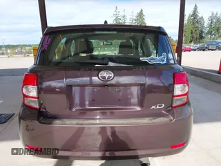 2010 Scion xD z VIN JTKKU4B40A1007152, wystawiony jako IAAI lot #42212280 z przebiegiem 151 765 mil mil oraz . Historia ofert i sprzedaży dostępna na DreamBid. Obrazek 17.