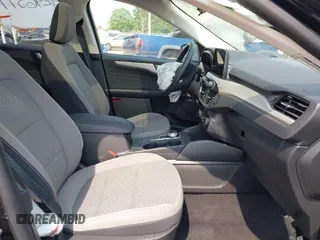 2021 Ford Escape SE Hybrid with VIN 1FMCU0BZ3MUA36546, listed as a IAAI auction lot 42465773 with 13,413 mi miles and . Bid and sale history available at DreamBid. Image 5.