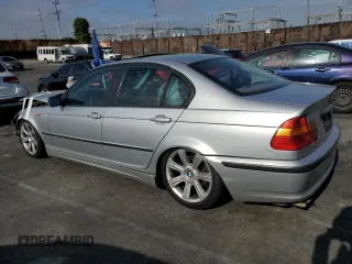 2002 BMW 3 Series 325i with VIN WBAEV33472KL73547, listed as a Copart auction lot 57667895 with 350,318 mi miles and Salvage title. Bid and sale history available at DreamBid. Image 2.