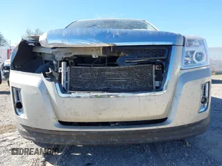 2015 GMC Terrain SLE с VIN 2GKFLWEK7F6191676, выставлен на аукционе IAAI как лот 40430136 с пробегом 108 902 миль миль и . История ставок и продаж доступна на DreamBid. Изображение 18.