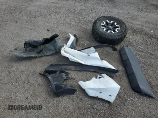 2022 Toyota Tacoma SR с VIN 3TMCZ5AN0NM468020, выставлен на аукционе Copart как лот 58708235 с пробегом 112 523 миль миль и На запчасти • Non repairable. История ставок и продаж доступна на DreamBid. Изображение 12.