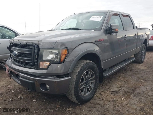 2014 Ford F-150 XL with VIN 1FTFW1EF1EKD16823, listed as a IAAI auction lot 40895020 with 133,901 mi miles. Bid and sale history available at carsss.com. Image 6.