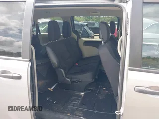 2019 Dodge Grand Caravan SE with VIN 2C4RDGBG6KR573282, listed as a IAAI auction lot 42222005 with 136,470 mi miles and . Bid and sale history available at DreamBid. Image 8.