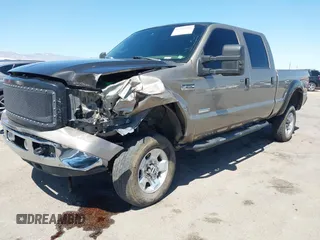 2006 Ford F-250 XL z VIN 1FTSW21P06EA12272, wystawiony jako IAAI lot #42101086 z przebiegiem 247 602 mil mil oraz . Historia ofert i sprzedaży dostępna na DreamBid. Obrazek 18.