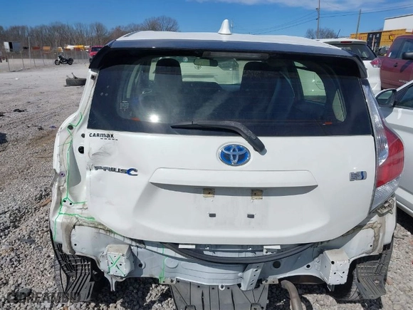 2017 Toyota Prius c One with VIN JTDKDTB37H1595456, listed as a IAAI auction lot 41672865 with 80,542 mi miles. Bid and sale history available at carsss.com. Image 17.