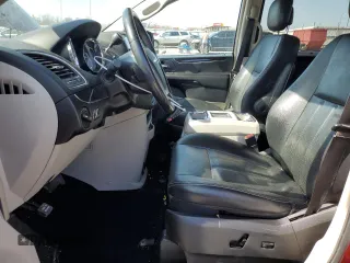2013 Chrysler Town & Country Touring L with VIN 2C4RC1CG6DR559514, listed as a Copart auction lot 50955445 with 174,611 mi miles and Salvage Title. Bid and sale history available at DreamBid. Image 7.