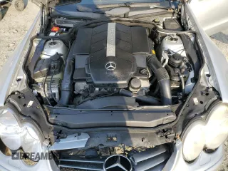 2003 Mercedes-Benz SL 500 z VIN WDBSK75F43F009275, wystawiony jako Copart lot #52412035 z przebiegiem Nie podano mil oraz Szkoda całkowita • Salvage title. Historia ofert i sprzedaży dostępna na DreamBid. Obrazek 12.