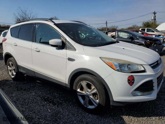 2013 Ford Escape SE with VIN 1FMCU9GX3DUA95222, listed as a Copart auction lot 52079845 with 107,805 mi miles and Salvage Title. Bid and sale history available at carsss.com. Image 4.