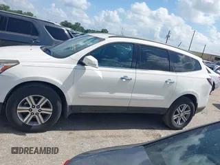 2015 Chevrolet Traverse LT с VIN 1GNKRHKD6FJ157782, выставлен на аукционе IAAI как лот 42571165 с пробегом 149 101 миль миль и . История ставок и продаж доступна на DreamBid. Изображение 14.