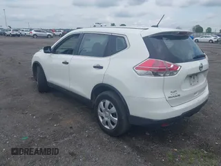 2016 Nissan Rogue SV with VIN 5N1AT2MT8GC741903, listed as a IAAI auction lot 42129112 with 188,576 mi miles. Bid and sale history available at carsss.com. Image 3.