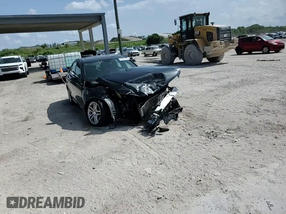 2013 Mercedes-Benz C 300 Sport z VIN WDDGF8AB0DR287004, wystawiony jako Copart lot #63068595 z przebiegiem 51 276 mil mil oraz Szkoda całkowita • Salvage title. Historia ofert i sprzedaży dostępna na DreamBid. Obrazek 13.