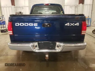 2002 Dodge Dakota SLT with VIN 1B7HG48N12S653207, listed as a Copart auction lot 86149264 with 215,021 mi miles and Salvage Title. Bid and sale history available at carsss.com. Image 6.