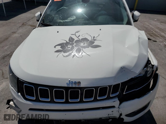 2018 Jeep Compass Latitude z VIN 3C4NJCBB7JT339233, wystawiony jako Copart lot #55175065 z przebiegiem Nie podano mil oraz Szkoda całkowita • Salvage title. Historia ofert i sprzedaży dostępna na DreamBid. Obrazek 12.