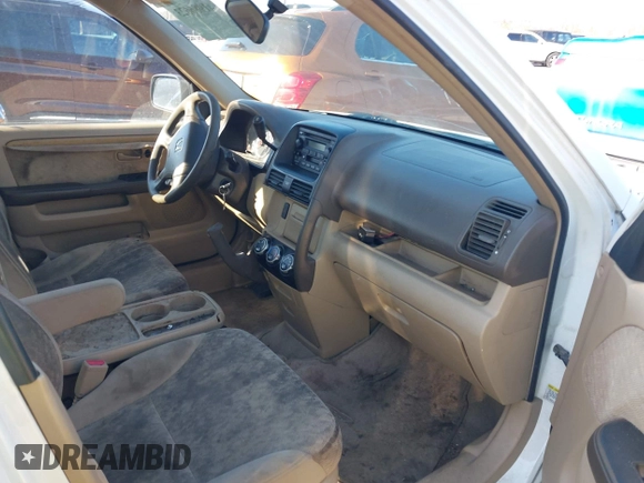 2006 Honda CR-V LX with VIN JHLRD78556C029217, listed as a IAAI auction lot 41986623 with 211,003 mi miles and . Bid and sale history available at carsss.com. Image 5.