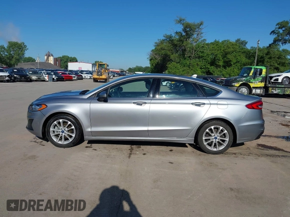 2020 Ford Fusion SE with VIN 3FA6P0LU4LR219672, listed as a IAAI auction lot 42331193 with 60,500 mi miles and . Bid and sale history available at DreamBid. Image 14.