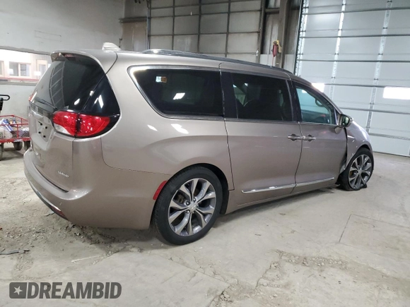 2017 Chrysler Pacifica Limited with VIN 2C4RC1GG3HR752008, listed as a Copart auction lot 50232125 with 125,994 mi miles and Salvage Title. Bid and sale history available at DreamBid. Image 3.