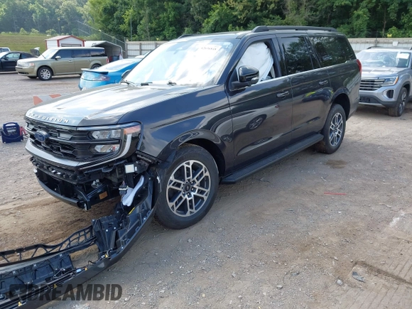 2025 Ford Expedition Max Active with VIN 1FMJK1J8XSEA26762, listed as a IAAI auction lot 42636848 with 706 mi miles and . Bid and sale history available at DreamBid. Image 17.