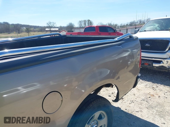 2003 Ford F-150 XL with VIN 1FTRF17W33NA33247, listed as a IAAI auction lot 41815581 with 171,256 mi miles and . Bid and sale history available at DreamBid. Image 6.