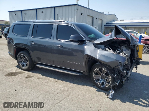 2022 Jeep Wagoneer Series III with VIN 1C4SJUDT2NS206983, listed as a Copart auction lot 70524534 with 29,205 mi miles and Salvage title. Bid and sale history available at DreamBid. Image 4.