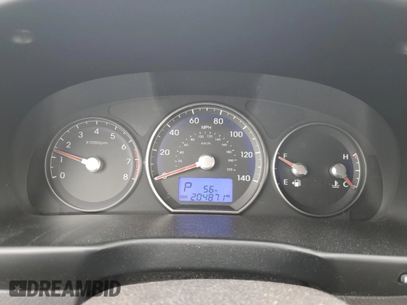 2011 Hyundai Santa Fe GLS z VIN 5XYZGDAB8BG069400, wystawiony jako Copart lot #58422455 z przebiegiem 204 871 mil mil oraz Czysty tytuł • Clean title. Historia ofert i sprzedaży dostępna na DreamBid. Obrazek 9.