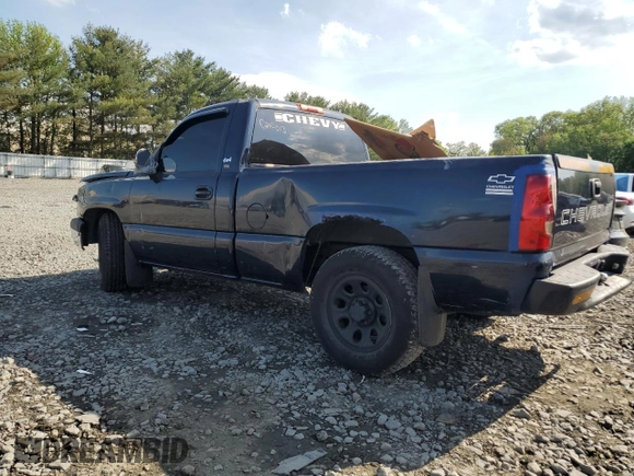 2005 Chevrolet Silverado 1500 with VIN 1GCEC14X65Z358829, listed as a Copart auction lot 55583695 with Not Provided miles and Clean Title. Bid and sale history available at DreamBid. Image 2.