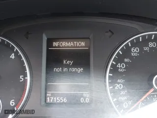 2013 Volkswagen Passat TDI SEL Premium with VIN 1VWCN7A38DC013998, listed as a IAAI auction lot 41853675 with 171,556 mi miles. Bid and sale history available at carsss.com. Image 14.