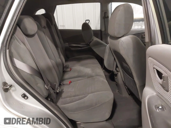 2007 Hyundai Tucson SE with VIN KM8JN12DX7U610529, listed as a IAAI auction lot 41370668 with 172,802 mi miles. Bid and sale history available at carsss.com. Image 8.