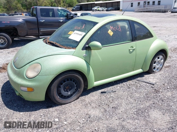 2003 Volkswagen Beetle GLS z VIN 3VWCK21C13M406167, wystawiony jako IAAI lot #41995409 z przebiegiem Nie podano mil oraz . Historia ofert i sprzedaży dostępna na DreamBid. Obrazek 2.
